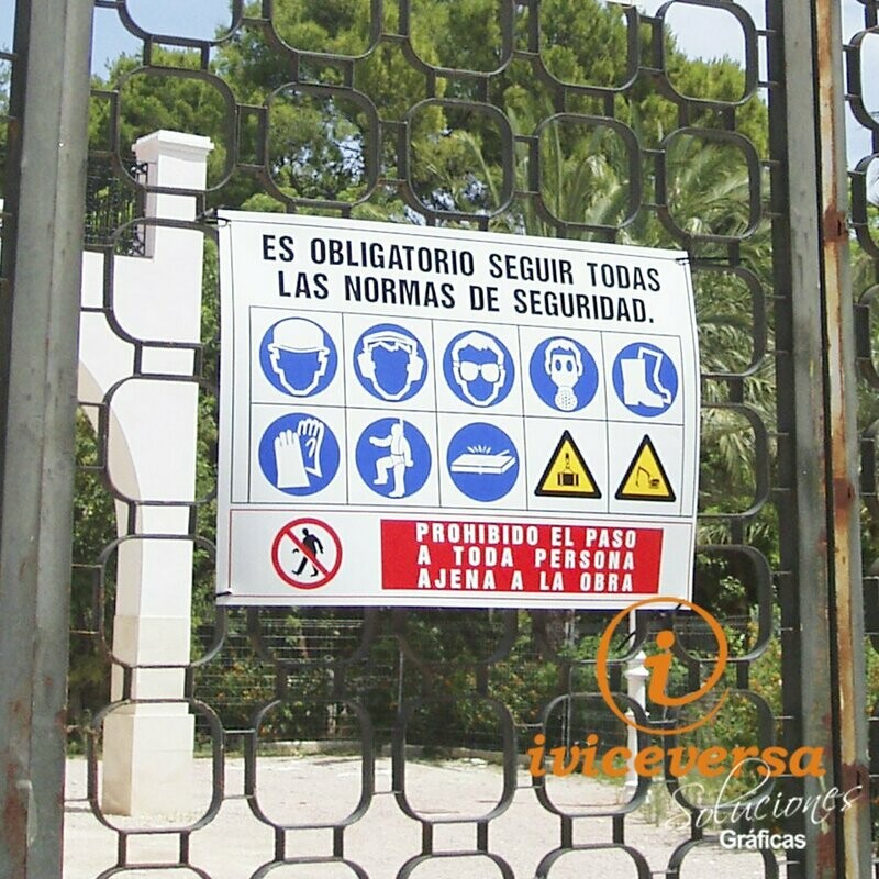 100x70 cm.  100 ud.  Cartel PVC