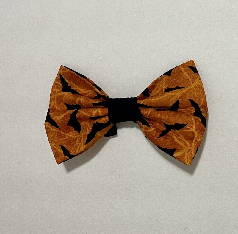 Orange and Black bats bow tie