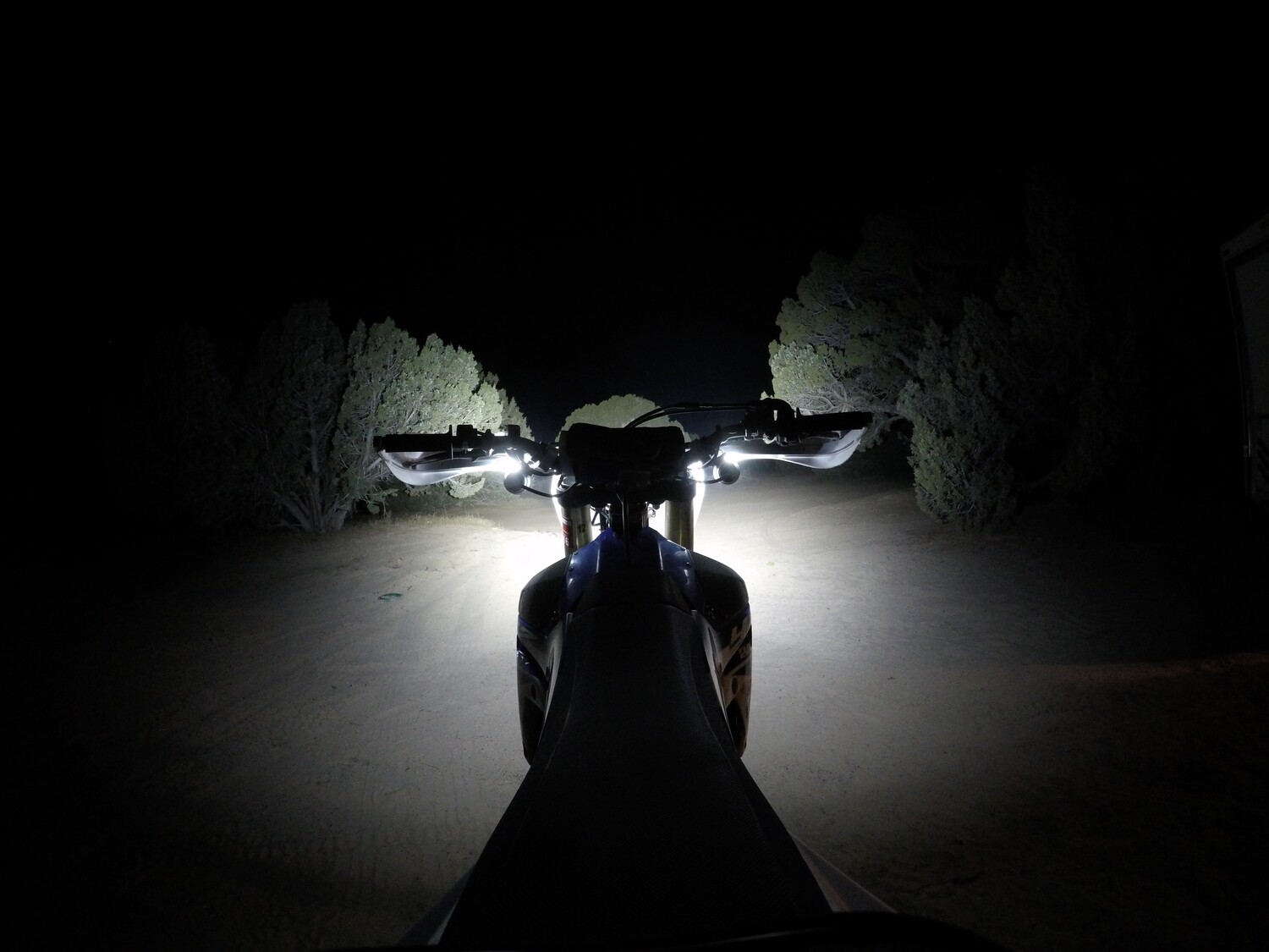 HandleBar Mounted Cree LED Projector Headlight