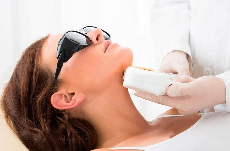 Tractament fototeràpia ANTI ACNE IPL INTENSIVE