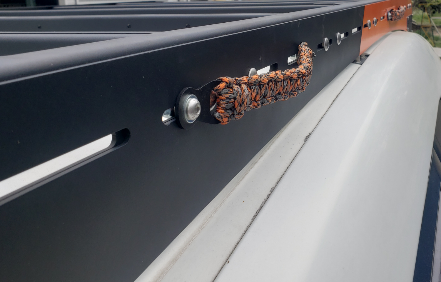 Roof Rack Paracord handles