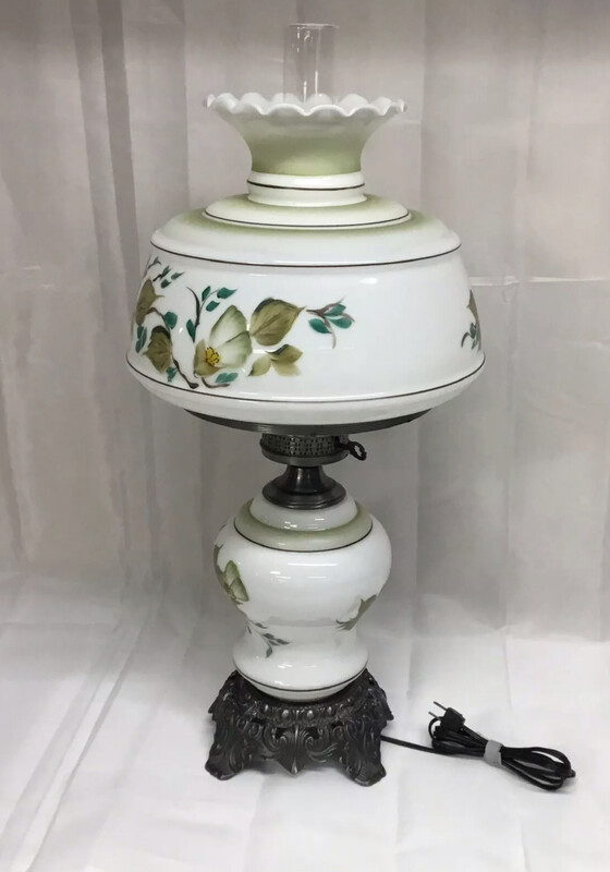 Vintage Quoizle Hurricane Lamp #1962 Hand Painted Green & Brown Dogwood 28”