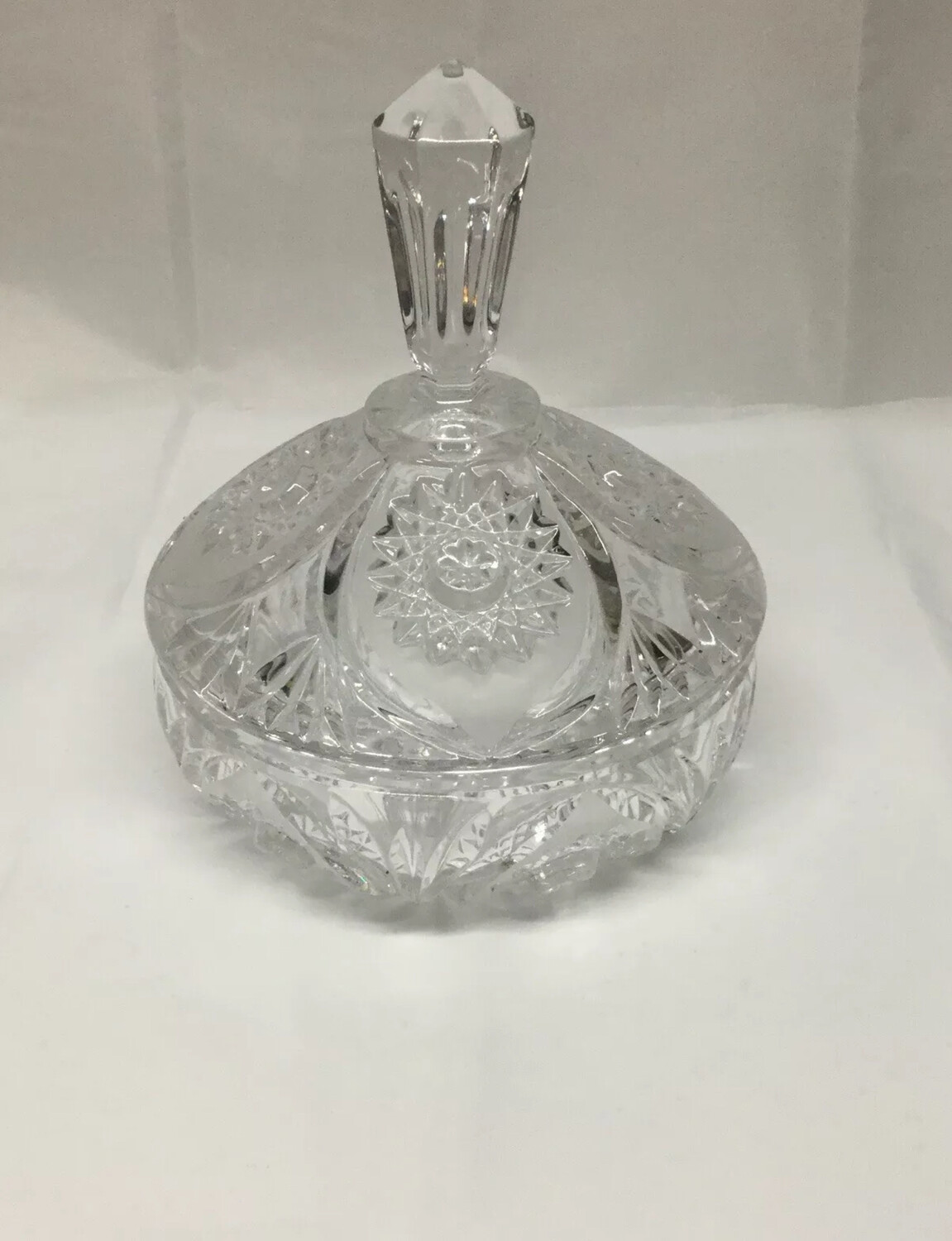 Vintage Crystal Glass Candy Dish with Lid And Detailed Beauty