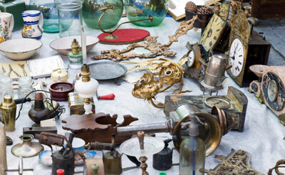 Pre-Owned Vintage Collectibles