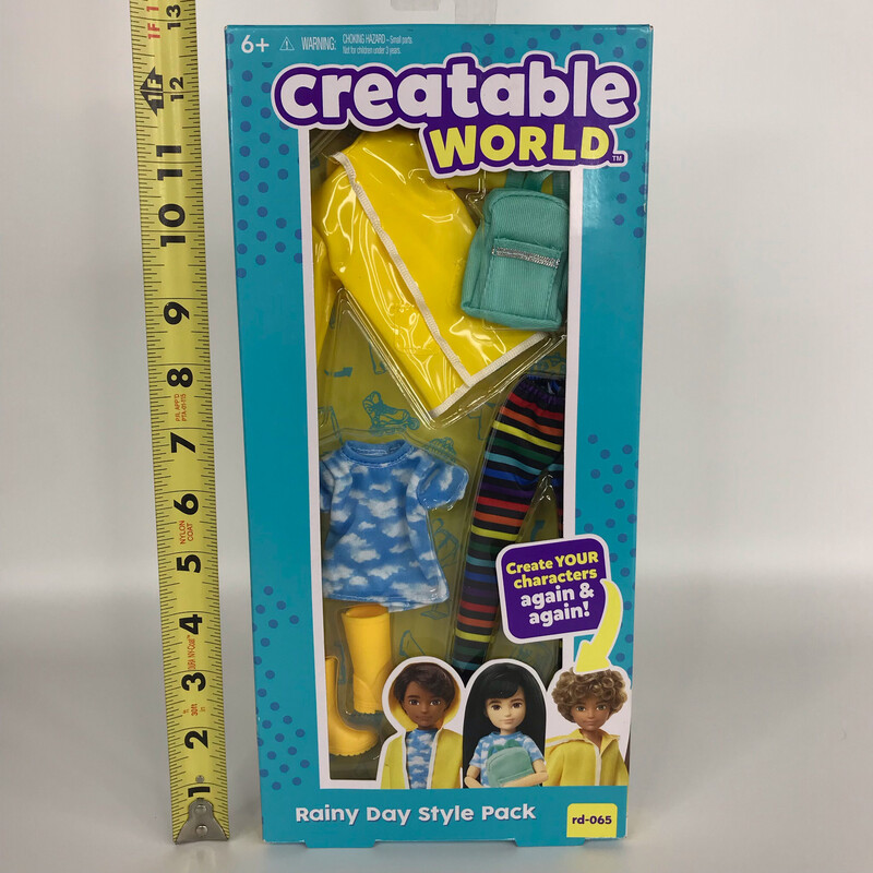 Creatable World Rainy Day Style Fashion Pack rd-065