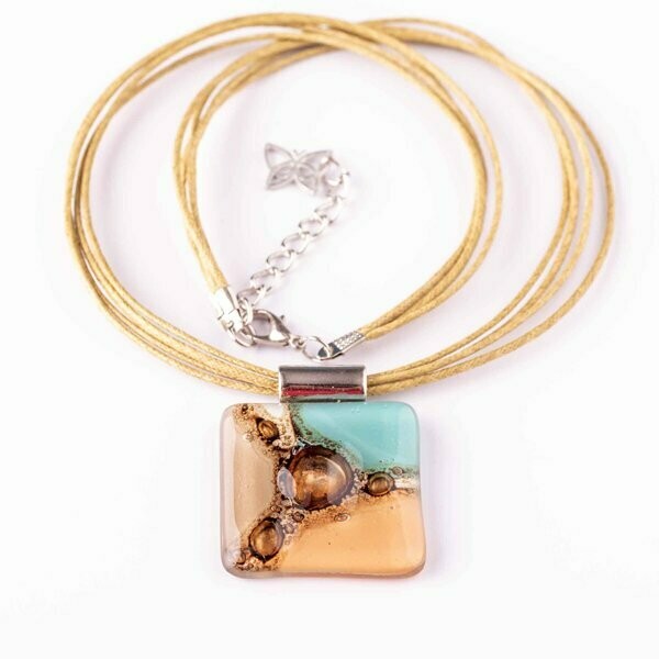 שרשרת קובה קאמל תכלת שרשרת קובה קאמל תכלת