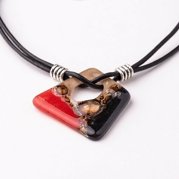 שרשרת ג'אז אדום שחור שרשרת ג'אז אדום שחור