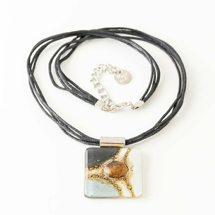 שרשרת קובה שחור אפור שרשרת קובה שחור אפור