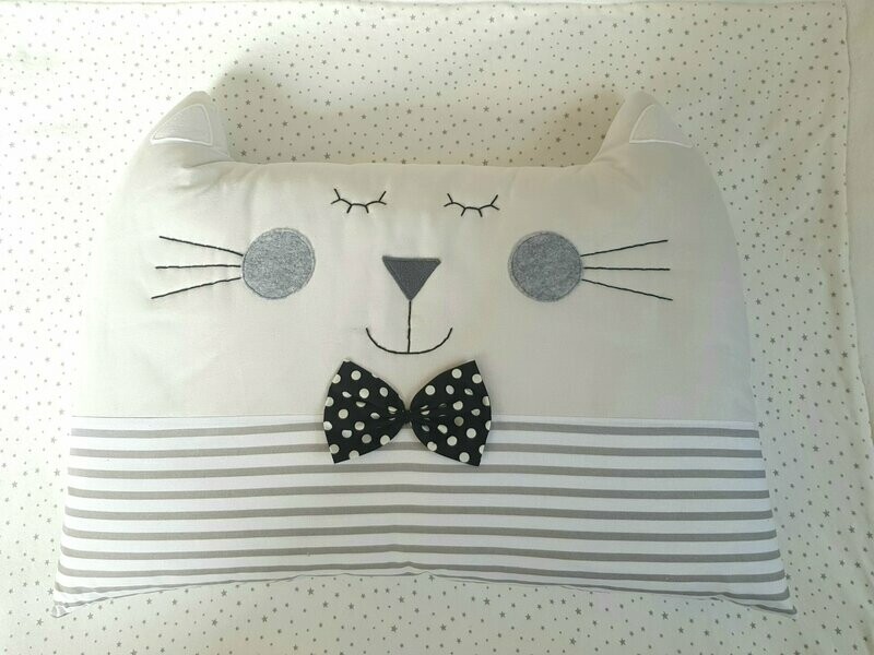 חתול שחור אפור L