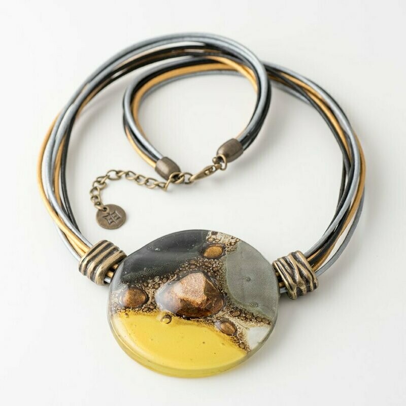 שרשרת איביזה שחור צהוב