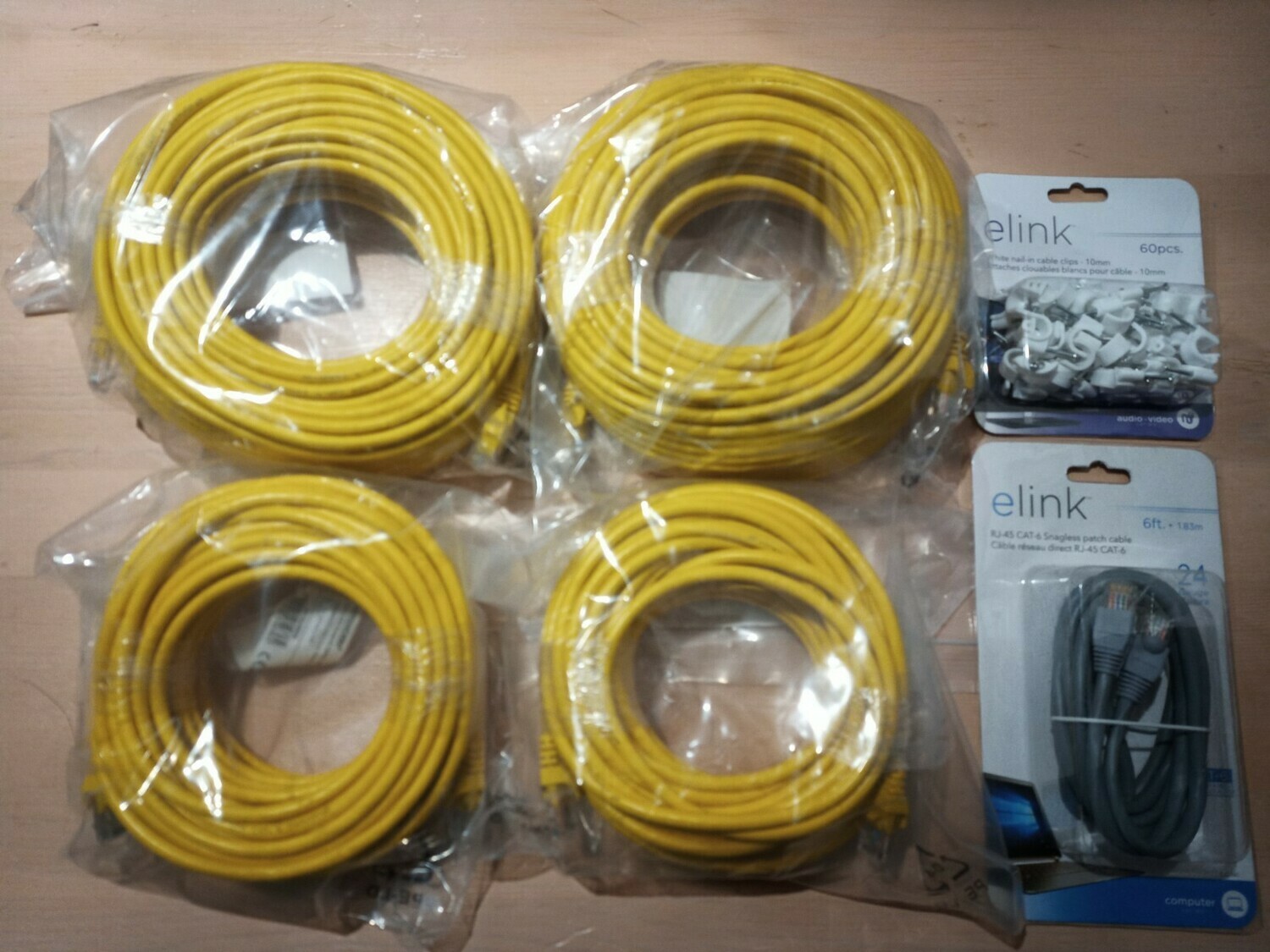 Security Camera System POE 4 MP (Higher than HD) 3 TB Hard Drive &amp; 4 Cameras