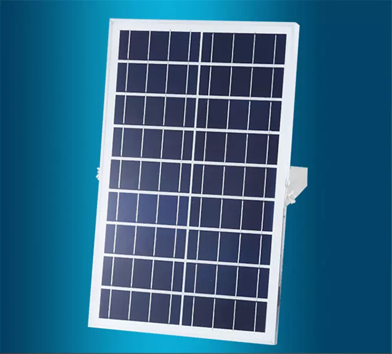 Solar Floodlight - 40 Watts + 63 LEDs + IP67 + 10 Hour - 20 Hour