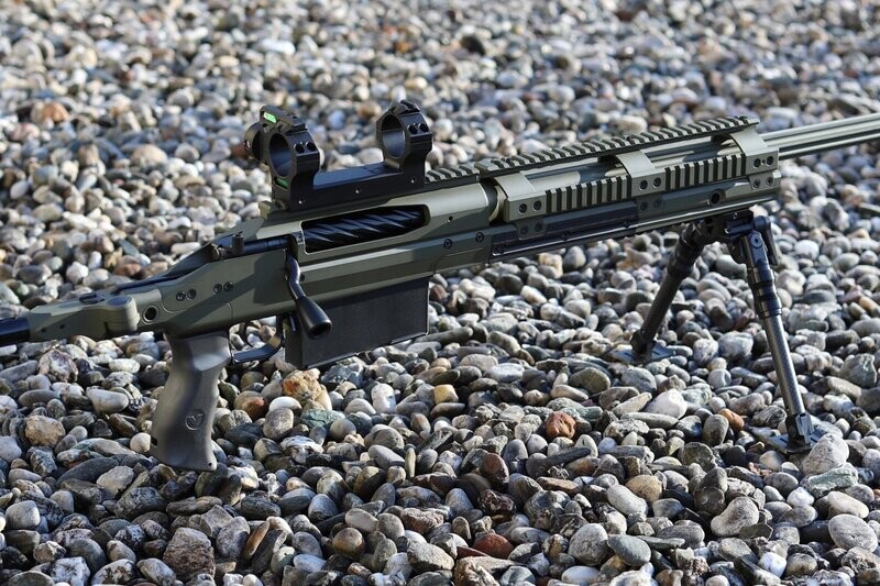 VOERE X3 SPECIAL EDITION - MIL SPEC O.D. green - Completamente equipaggiato