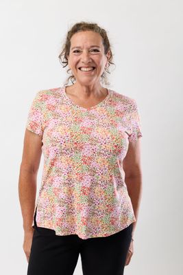 Women’s V-Neck Bum-Covering Top – Soft Stretch Natural Fibre