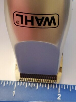 Wahl Beard Trimmer (uses 2 AA batteries) (included)