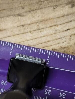 Urbaner Waterproof Beard Trimmer (uses 1 AA battery) (included)