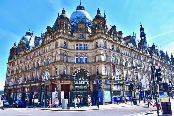Leeds Shopper / Kirkgate Market