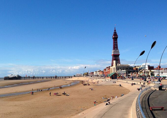 Blackpool / Blackpool Zoo- Travel Only