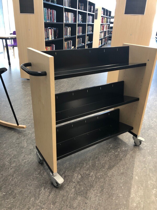 Bookval 1-puolinen kirjavaunu, L950mm