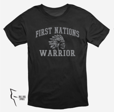 First Nations Warrior Headdress - basic tee black First Nations Warrior Headdress - basic tee black