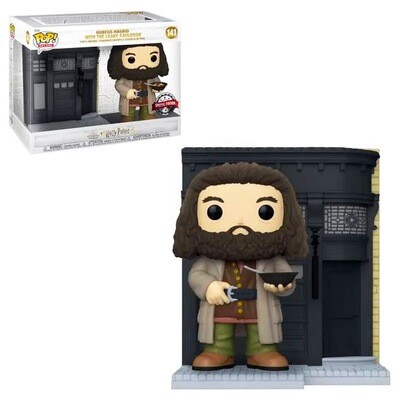 Rubeus Hagrid with the Leaky Cauldron Diagon Alley Wizarding World Funko Pop Town 141 Special Edition Exclusive