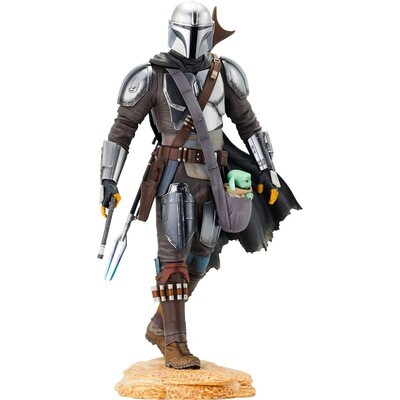 The Mandalorian with Grogu Star Wars The Mandalorian Gentle Giant Premier Collection 1:7 Scale Statue