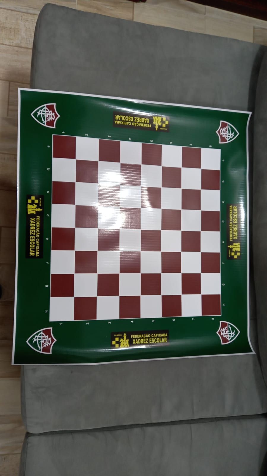 Tabuleiro Gigante De Xadrez Ou Damas Em Lona 1,4x1,4 Metros