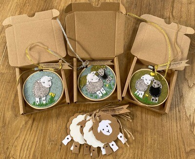 Set of 3 Hanging Hoop Decorations &  5 Gift Tags