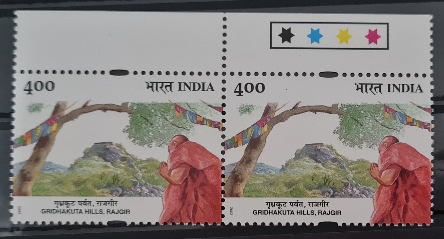 INDIA-BHUDDHA MAHOTSAV FESTIVAL-GRIDHAKUTA HILLS  2002  MNH  pair of stamps with traffic lights