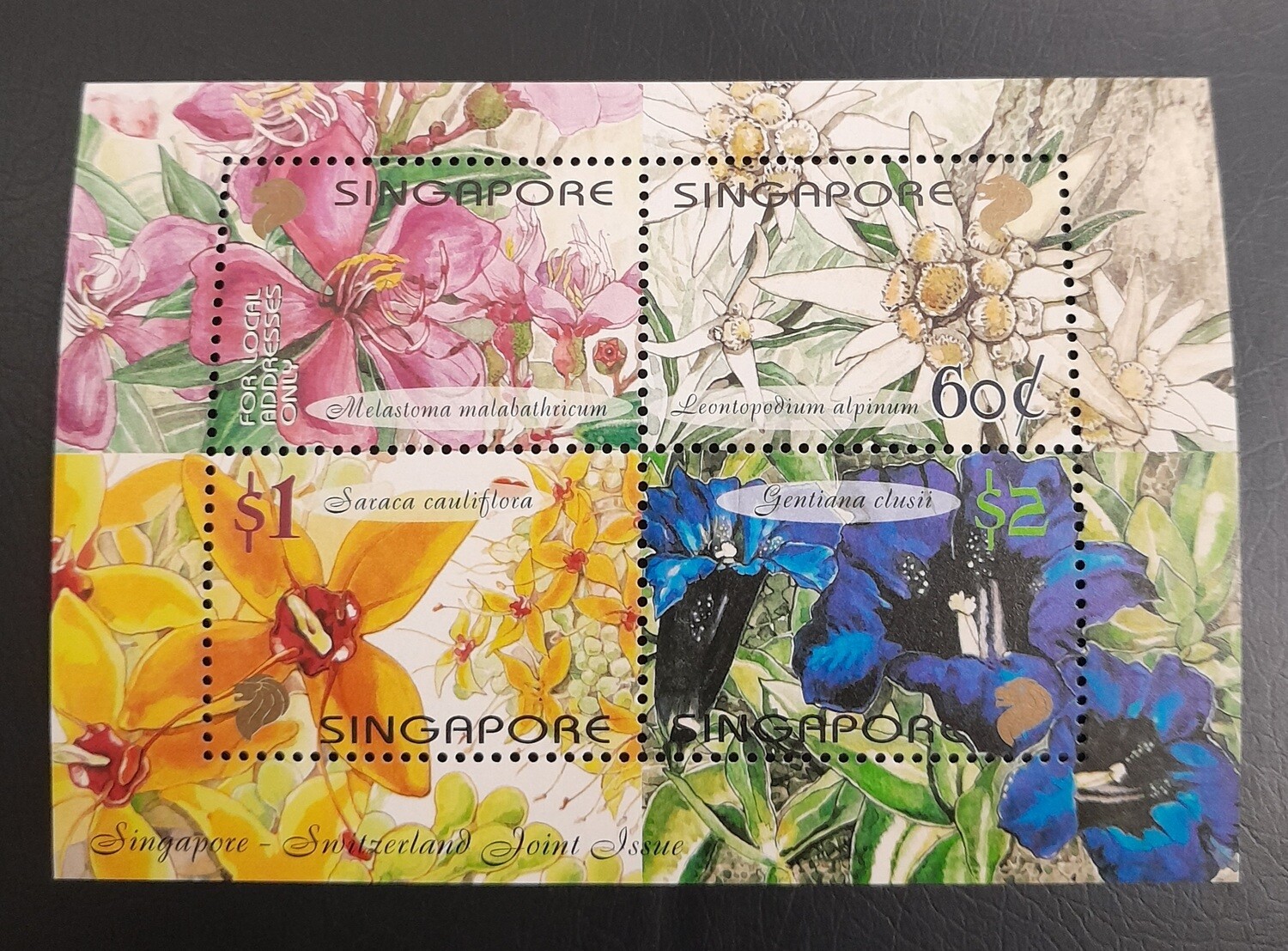 MINIATURE SHEET- SINGAPORE, SINGAPORE-SWITZERLAND JOINT ISSUE, YEAR-2001, FLOWERS, MNH