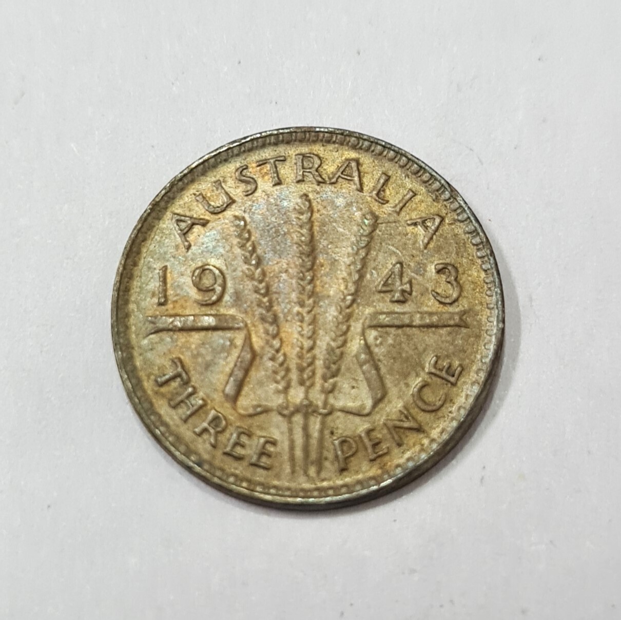 AUSTRALIA-3 PENCE-1943