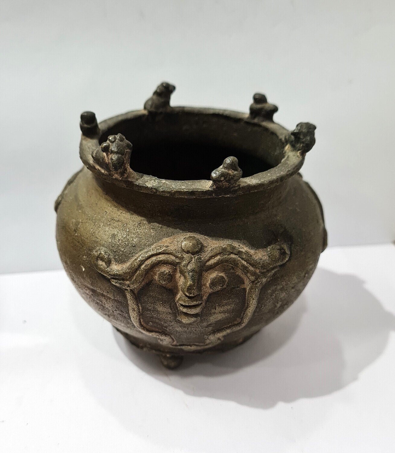 ANTIQUE VIBHOOTHI POT