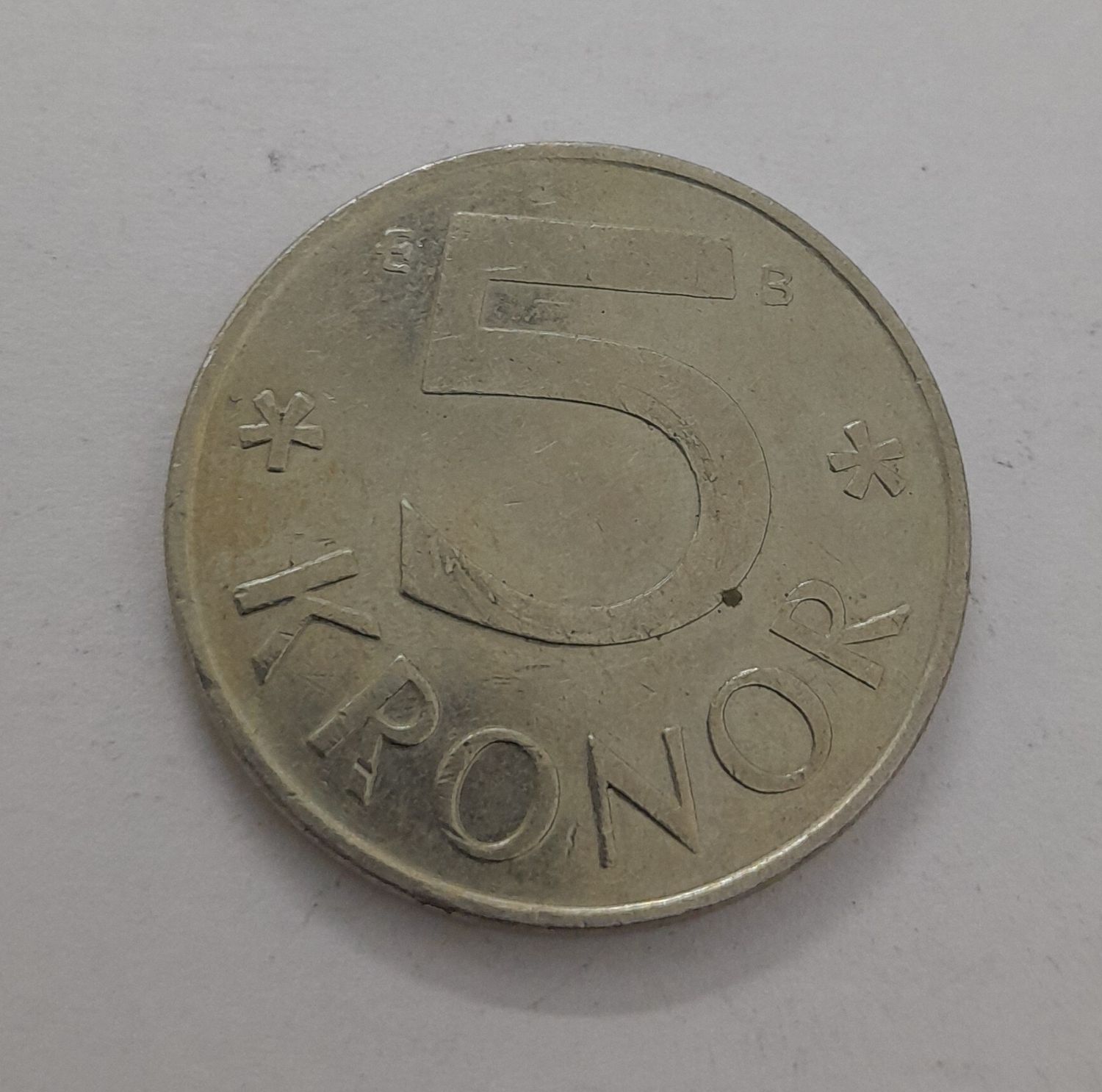 SWEDEN 5 KRONOR 2000