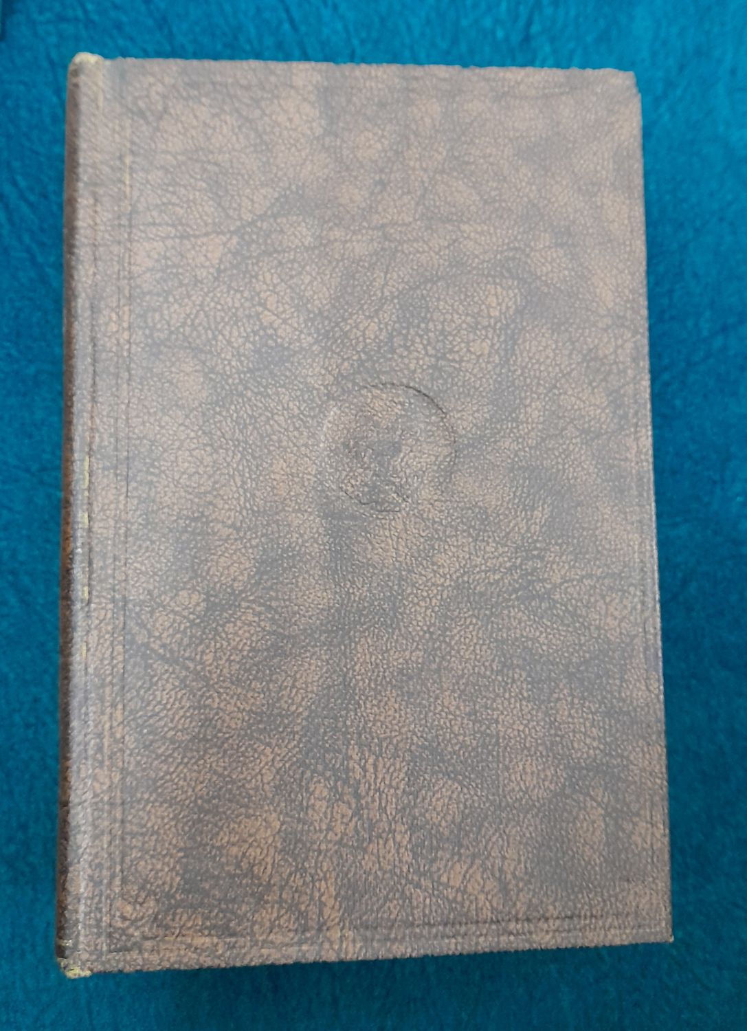 OLIVER TWIST AND GREAT EXPECTATIONS- CHARLES DICKENES