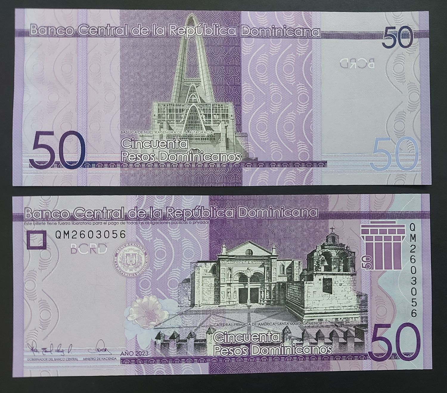 DOMINICAN REPUBLIC 50 PESOS  UNC