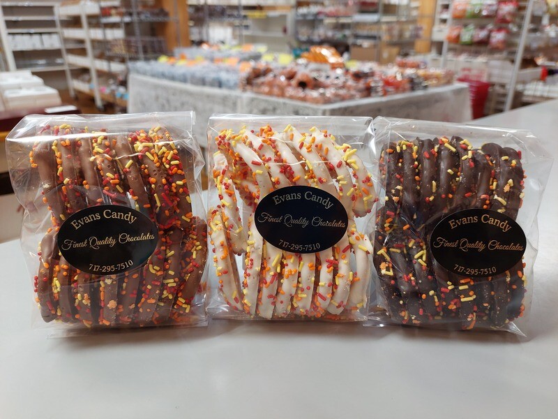 Fall Decorated Pretzels - 8 oz.