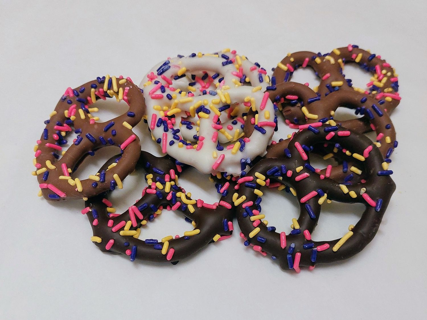 Easter Decorated Pretzels - 8 oz.