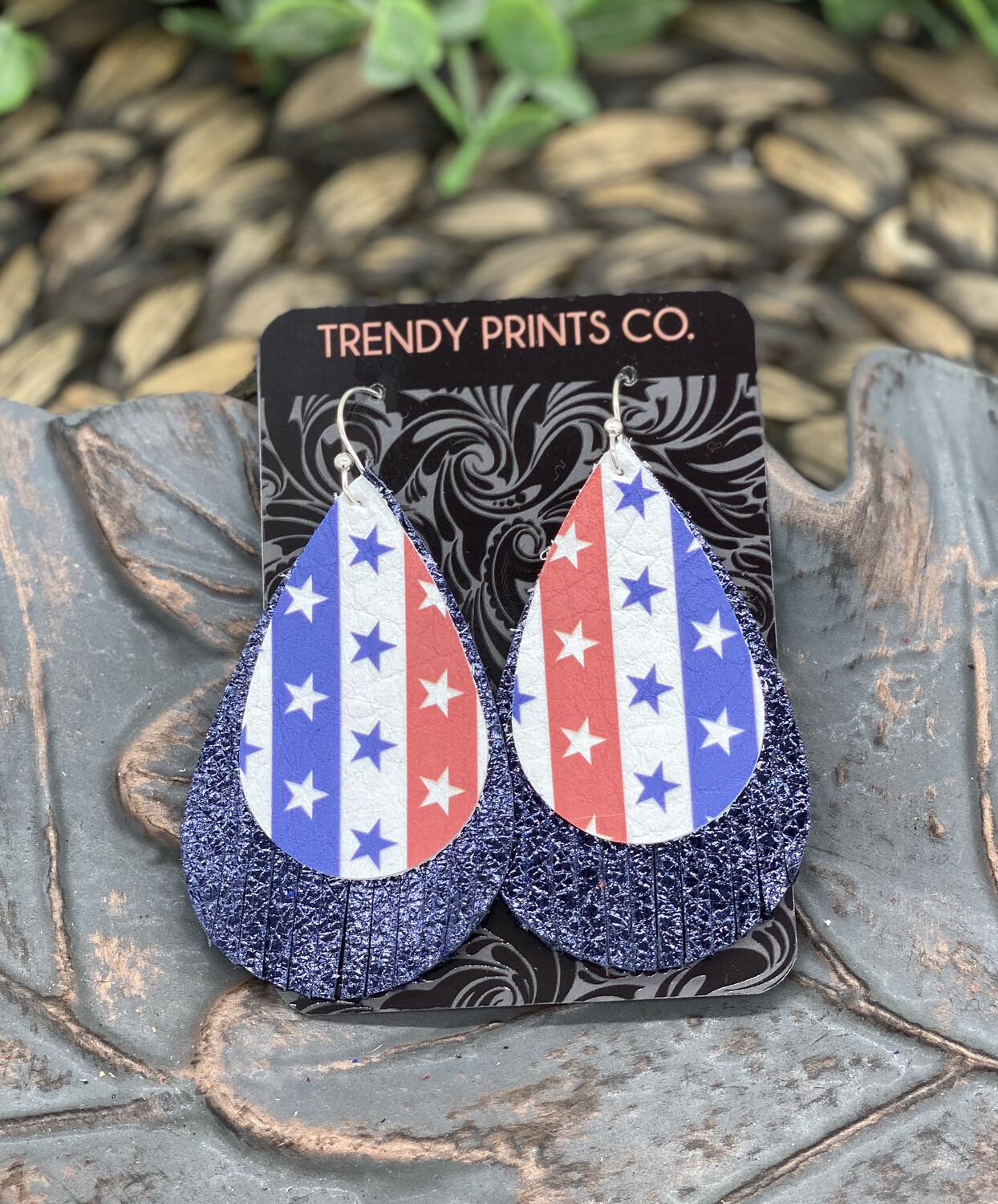 STARS AND STRIPES ON METALLIC NAVY BLUE PINCHED LEAF LEATHER EARRINGS 