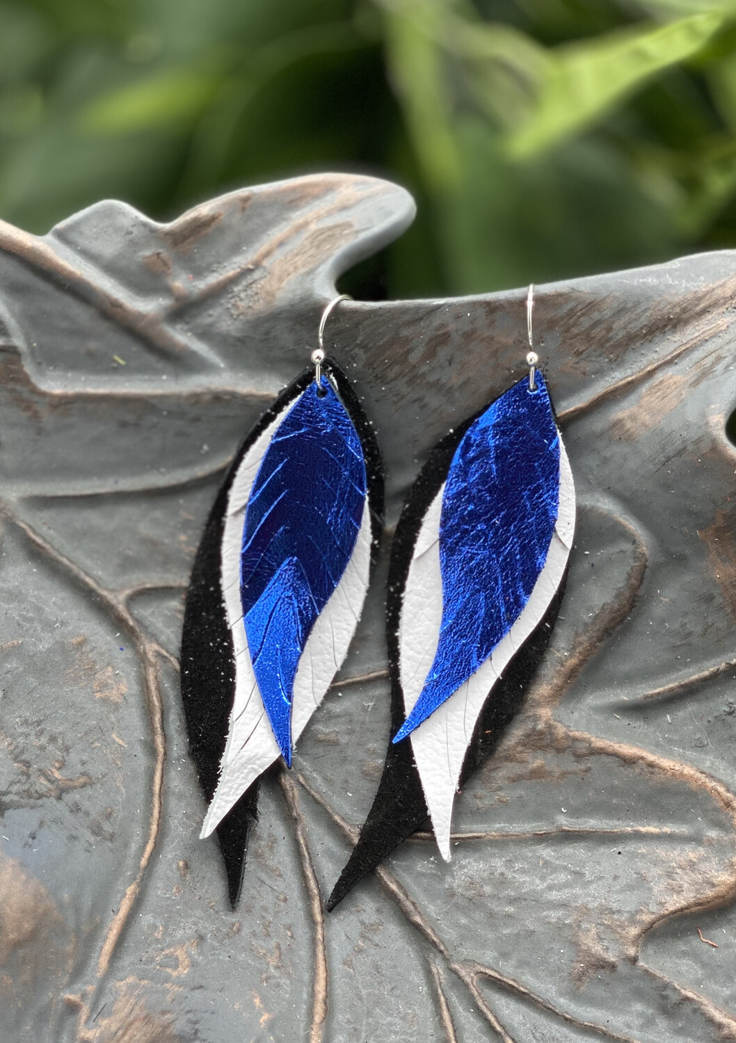 BLUE, WHITE AND BLACK FEATHER LEATHER EARRINGS
