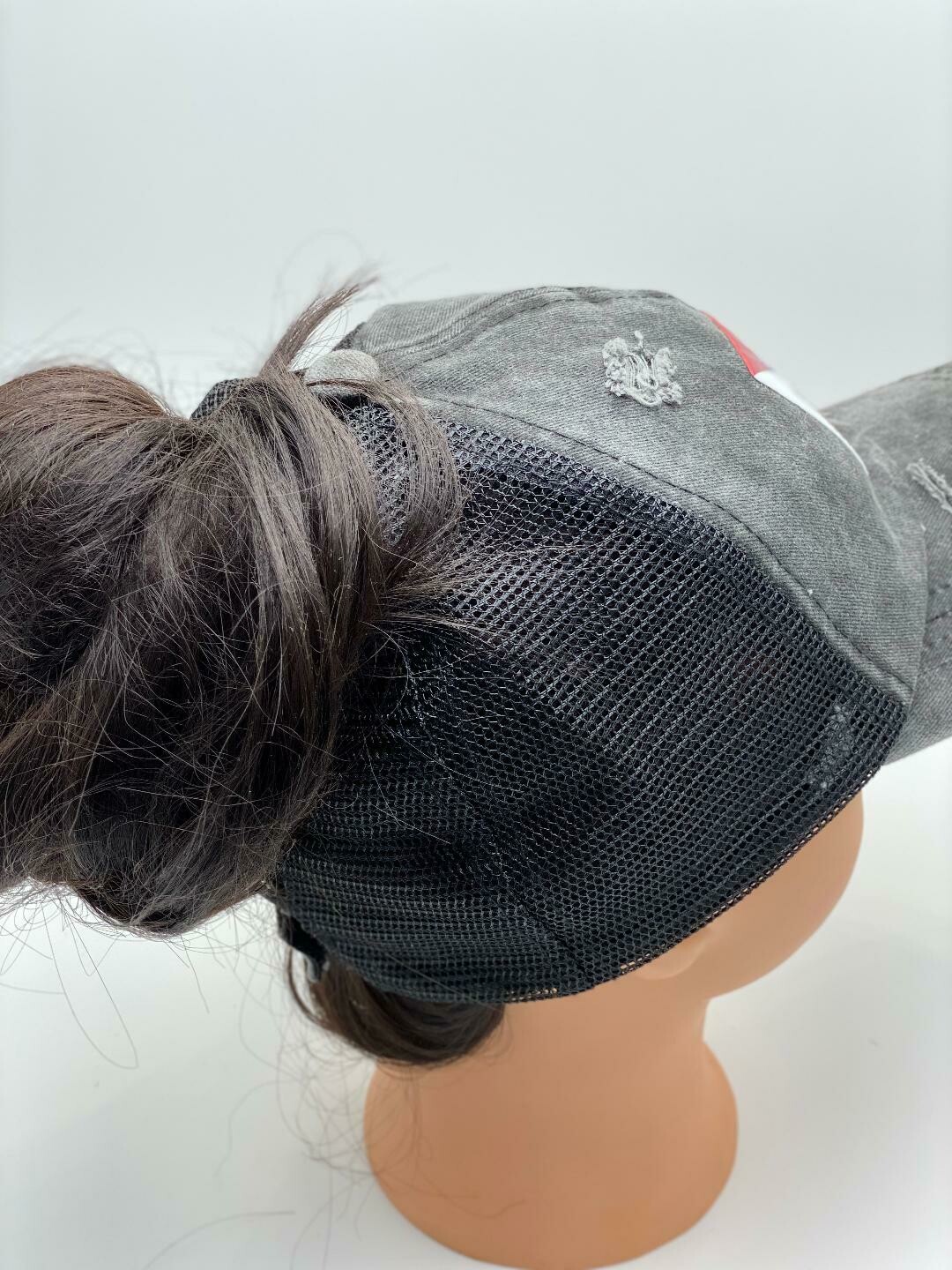 MESSY BUN/PONYTAIL HAT