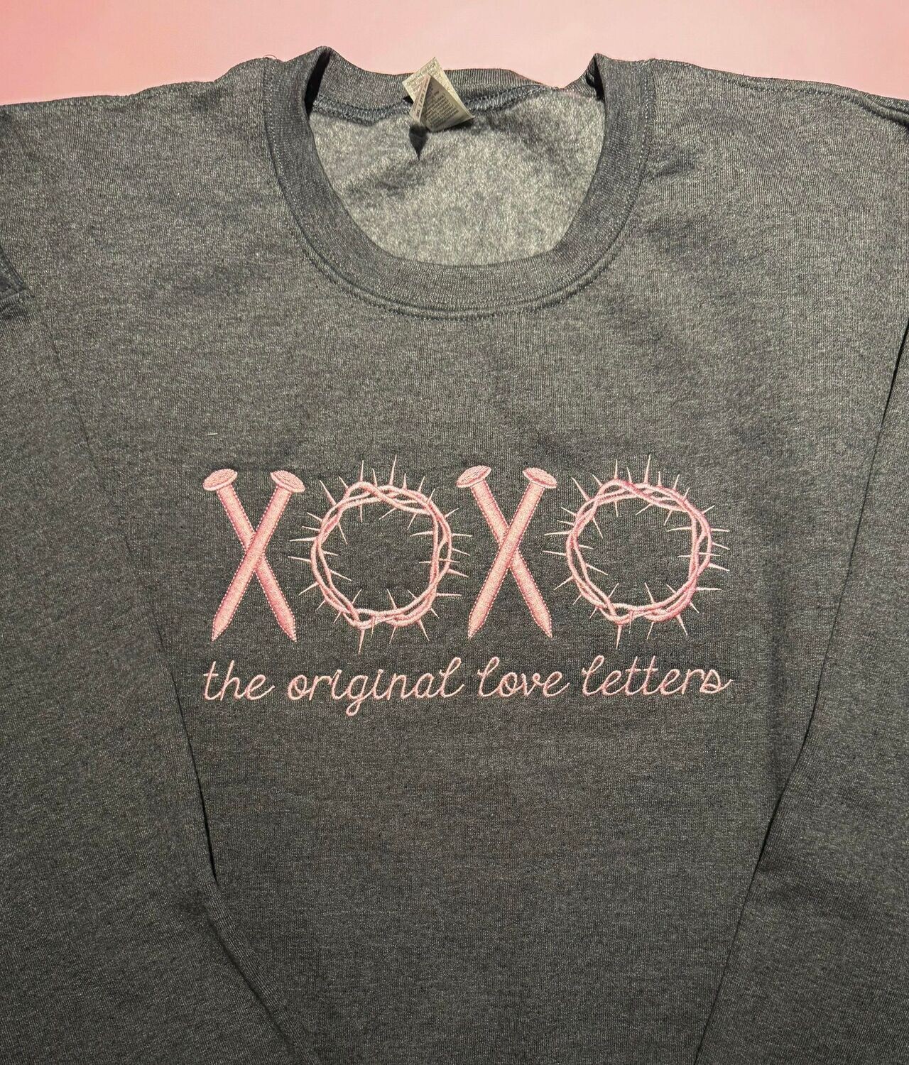 EMBROIDERED LOVE LETTERS SWEATSHIRT