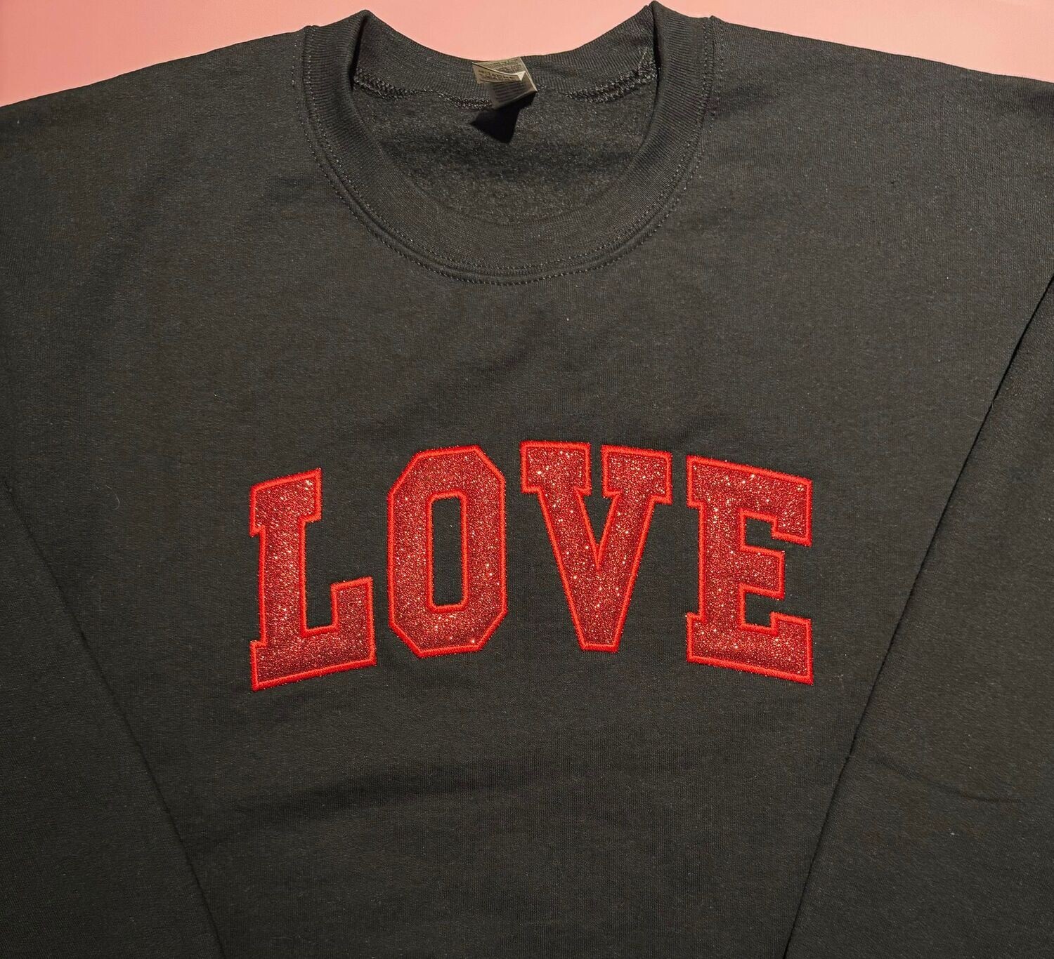 EMBROIDERED GLITTER LOVE SWEATSHIRT