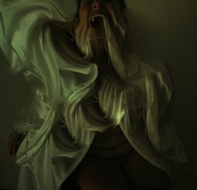 &quot;Le gambe di Vetro&quot; # 1 Selfportrait ©Ilaria Facci
