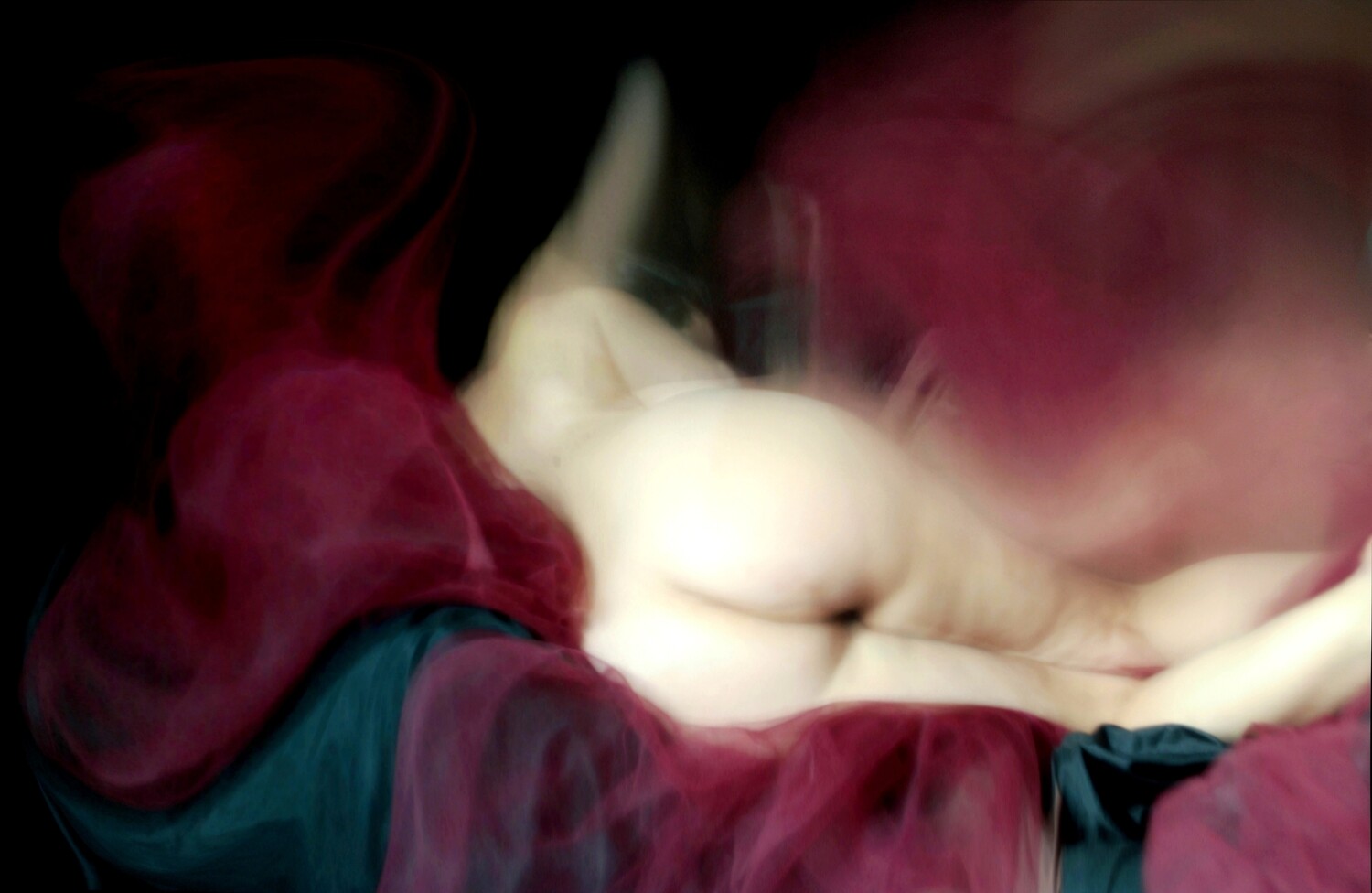 ​"Gli Angeli Sommersi"#7 Selfportrait ©Ilaria Facci