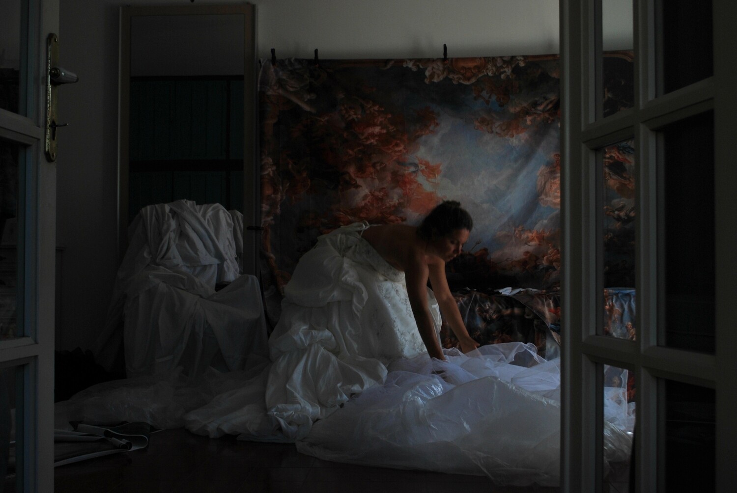 "La vestizione della sposa" # 2 Selfportrait ©Ilaria Facci
