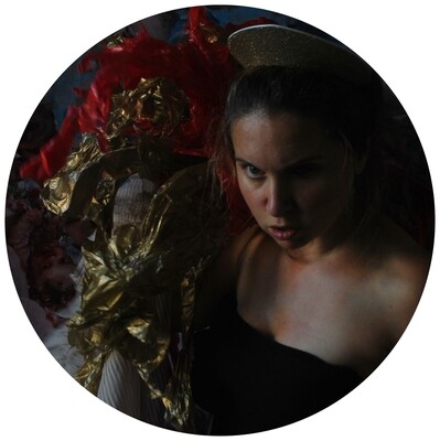 "Allo specchio" # 1 Selfportrait ©Ilaria Facci