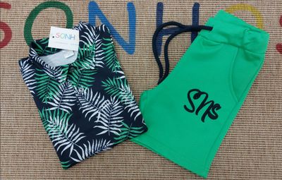 Tropical Leaves T-Shirt &amp; Green Shorts Set for Boys
