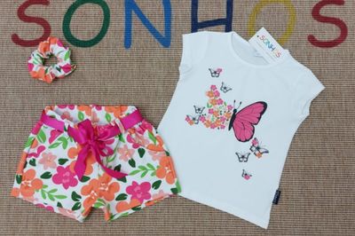 Coral Floral Skirt &amp; T-Shirt Set – Girls Outfit