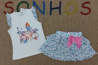 Floral Ruffle Skirt &amp; T-Shirt Set – Girls Outfit