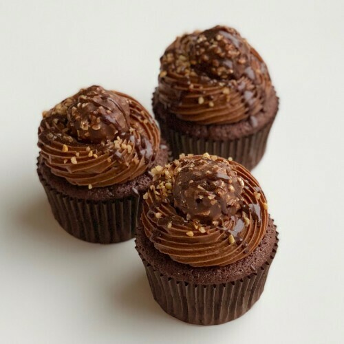 FERRERO NUTELLA CUPCAKE